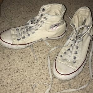 White high top converse !!